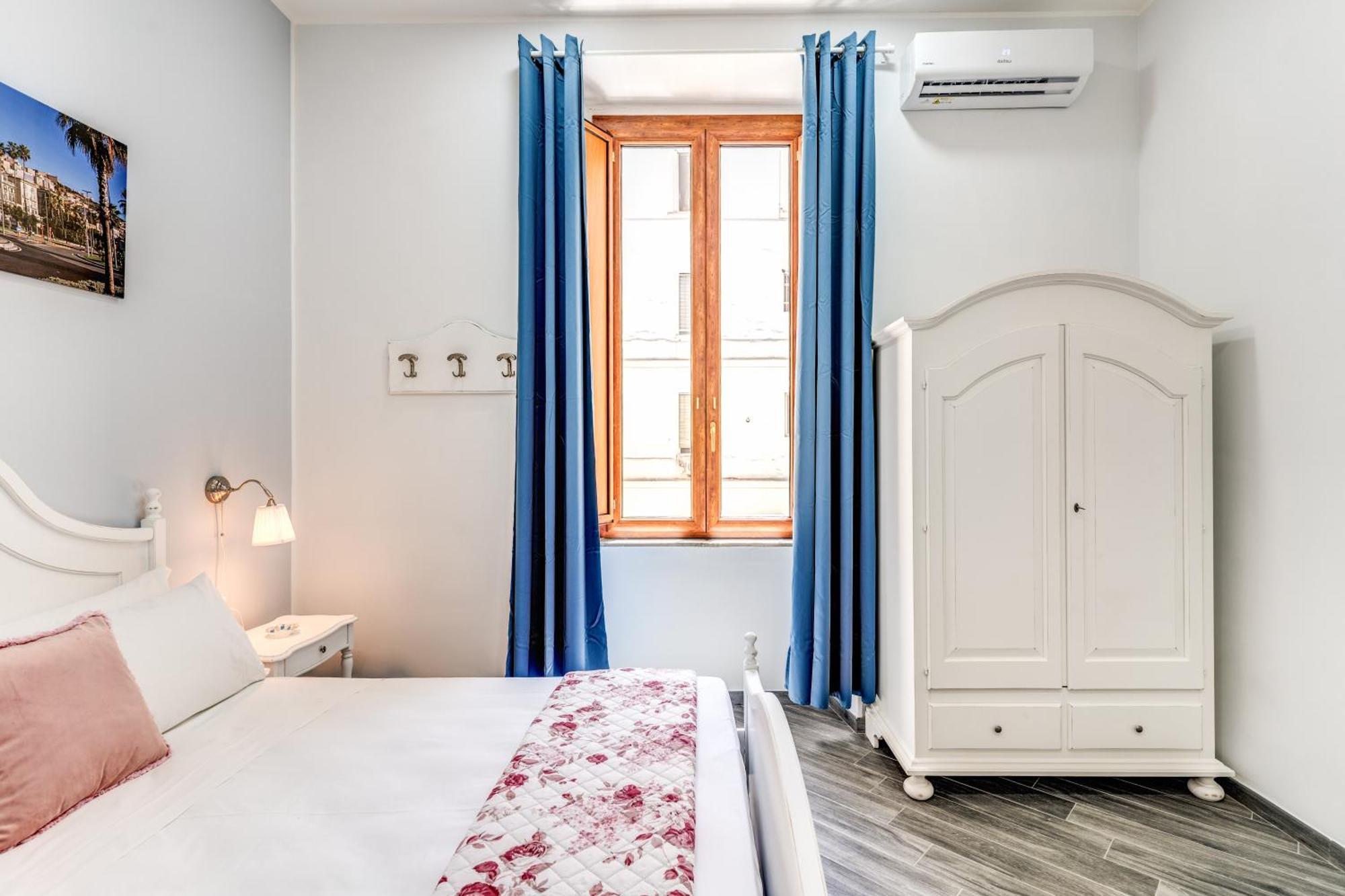 Agora Borsa Hotel Naples Exterior photo